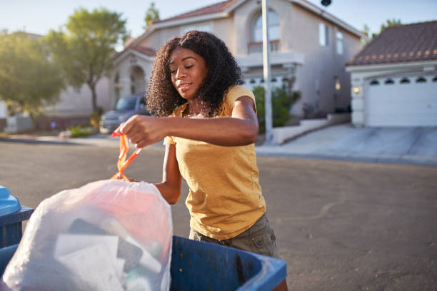 Yard Cleanup Services in Covedale, OH